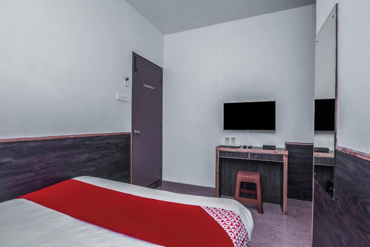 Hotel Indiana Шиллонг Екстер'єр фото