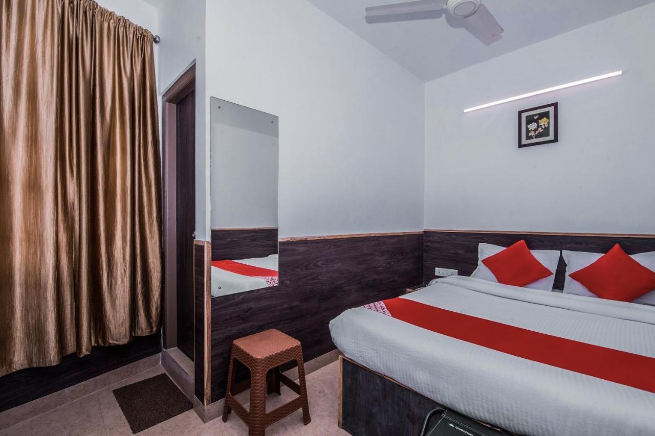 Hotel Indiana Шиллонг Екстер'єр фото